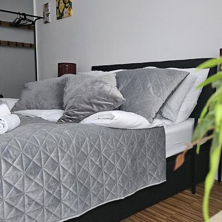 80 M2 Moderne Und Zentrale Wohnung In Hannover Mit Eigenem Parkplatz Eksteriør billede