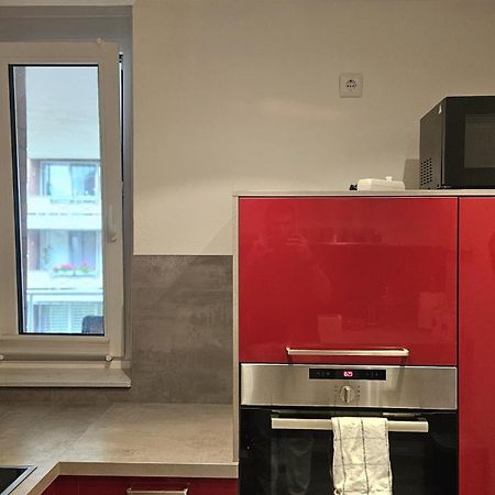 80 M2 Moderne Und Zentrale Wohnung In Hannover Mit Eigenem Parkplatz Eksteriør billede