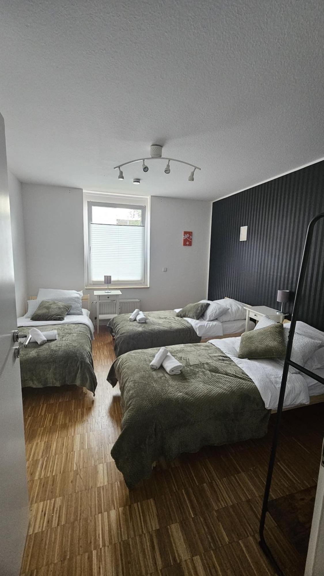 80 M2 Moderne Und Zentrale Wohnung In Hannover Mit Eigenem Parkplatz Eksteriør billede